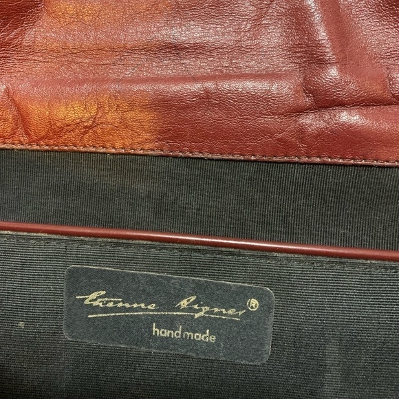 Etienne Aigner burgundy Vintage handbag - Picture 2 of 8
